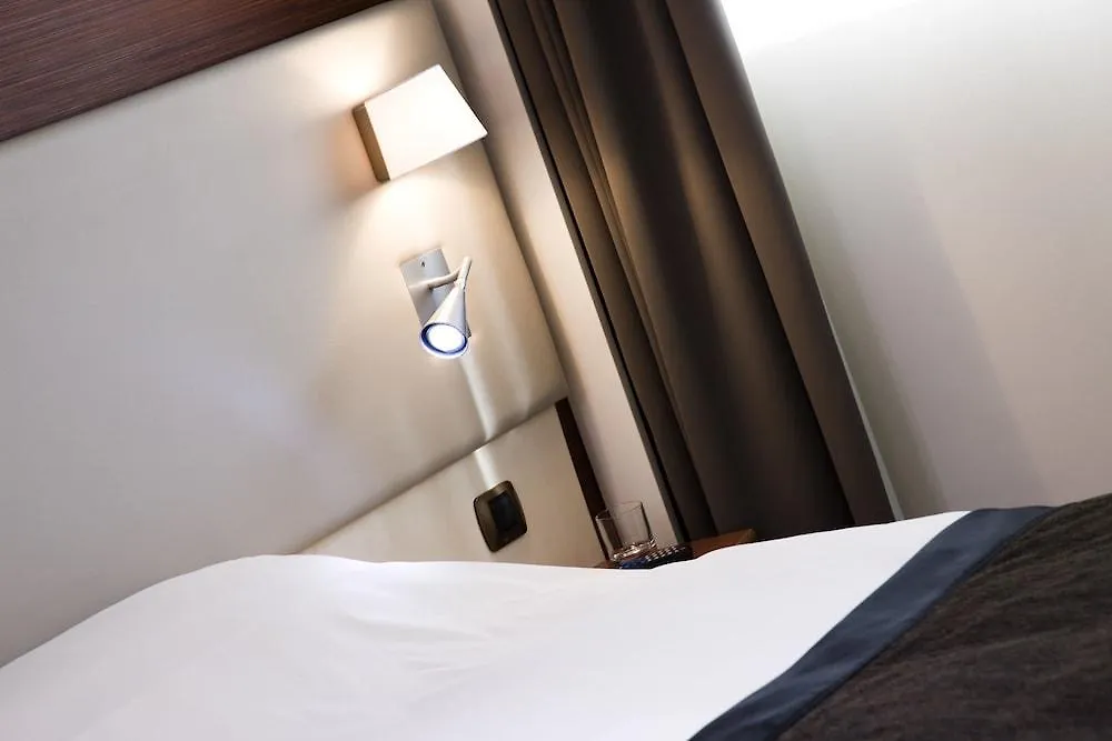 Mercure Paris Orly Airport Hotel